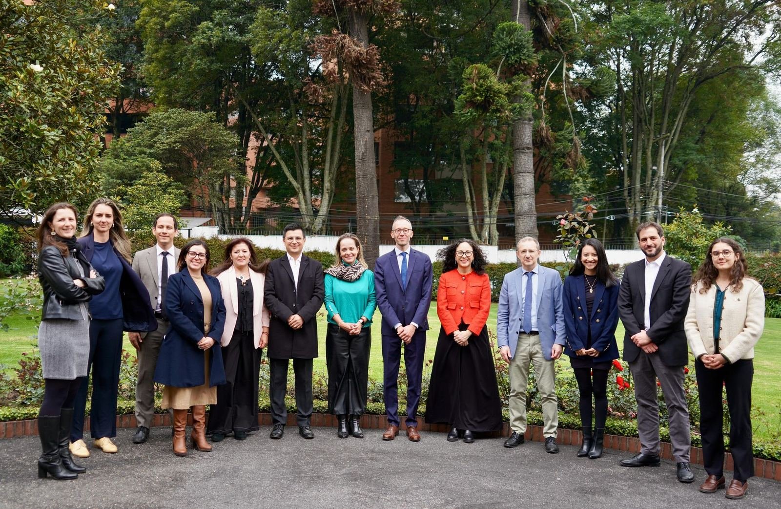 Miembros de la Asamblea CEF 2025